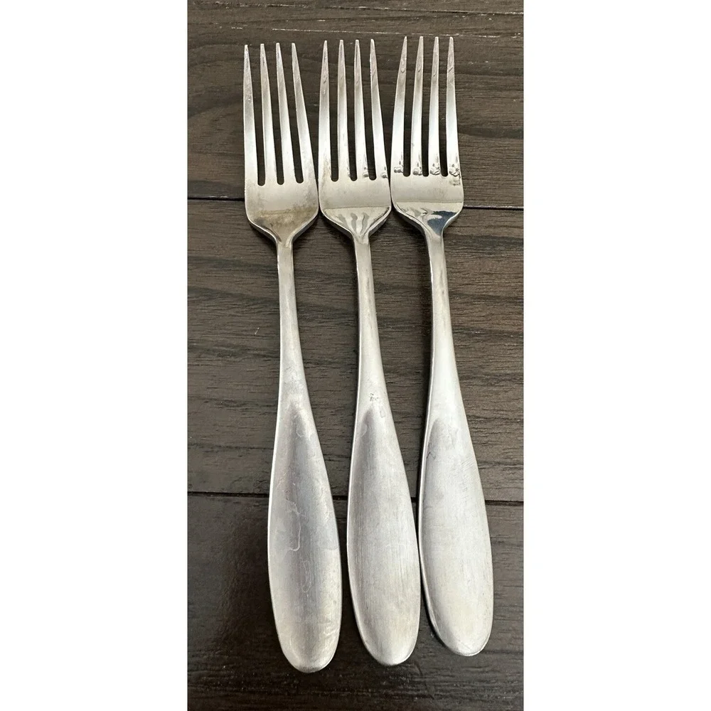 3 TOWLE LIVING COLLECTION 